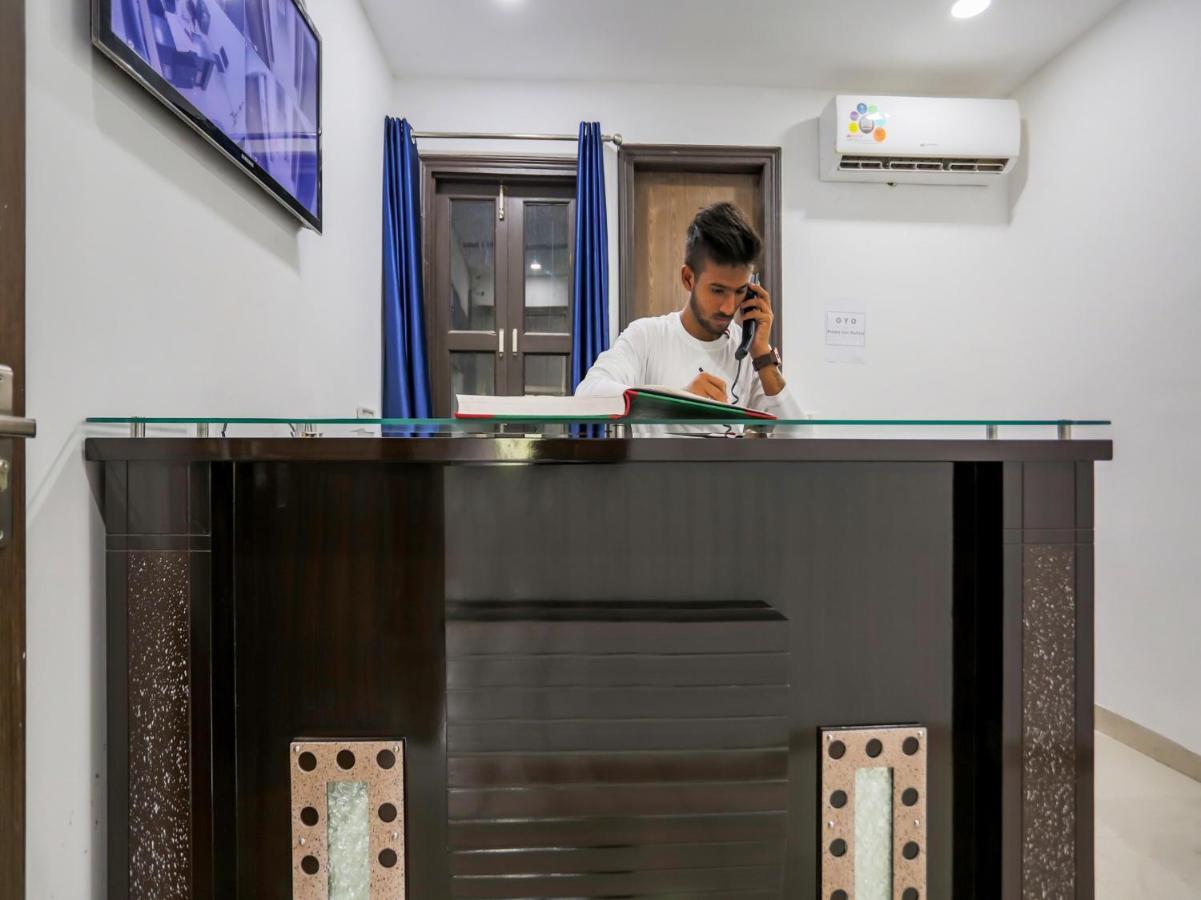 Oyo 74279 Prime Inn Rohini Delhi  Exterior foto