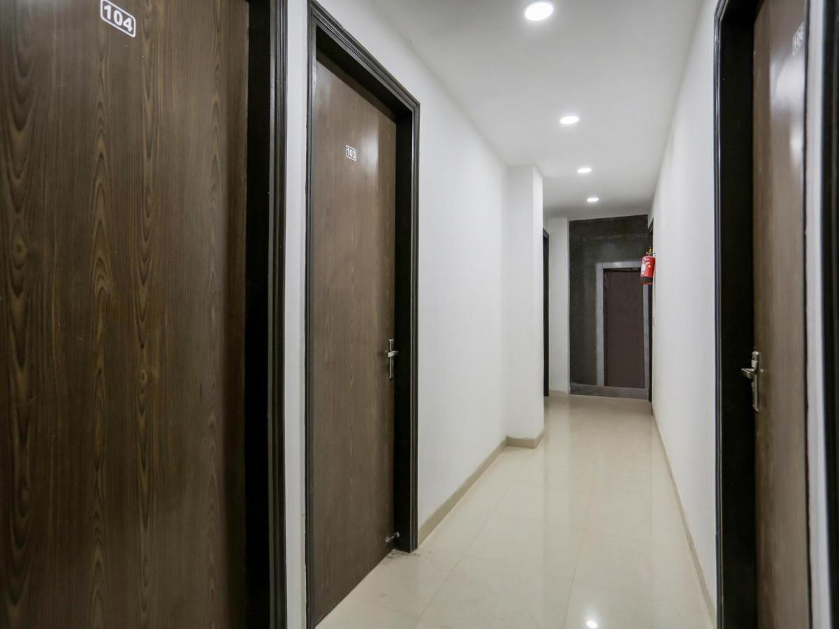 Oyo 74279 Prime Inn Rohini Delhi  Exterior foto
